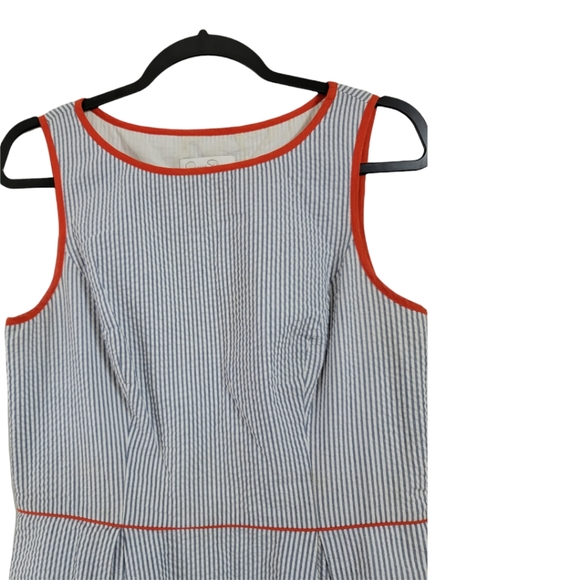 Jessica Simpson - Picture 2 of 4